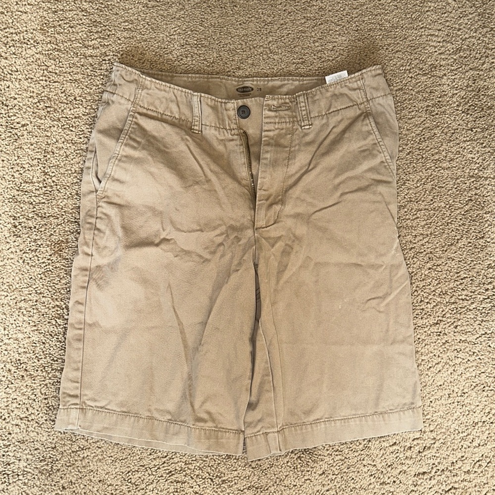 Tan khaki old navy shorts